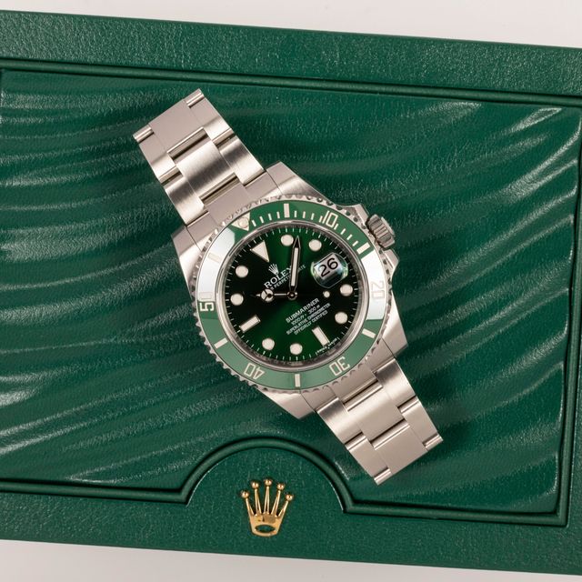 Rolex Submariner Hulk Image 7